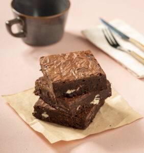 Atış Yapı Premium - Tatlılar 5 Beyaz Çikolatalı Brownie